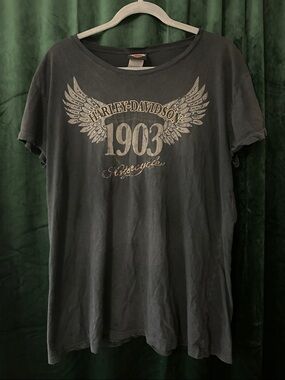 Harley-Davidson Black Graphic Tee with Winged 1903 Print